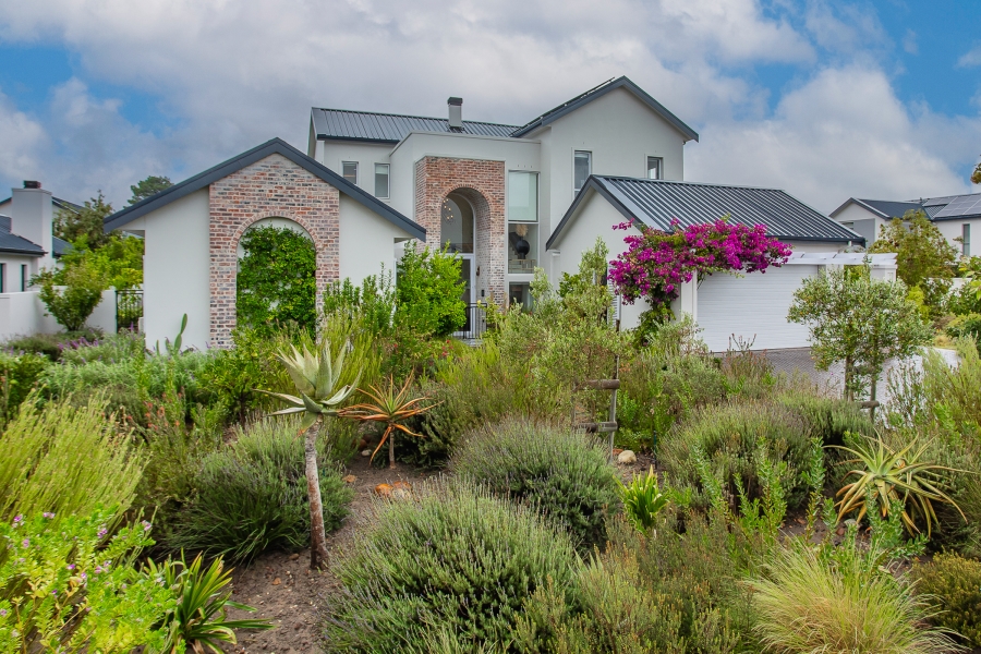 4 Bedroom Property for Sale in Val De Vie Estate Western Cape